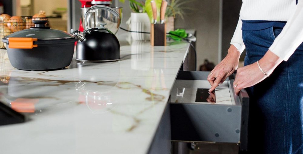 4 Burner Galley Invisible Cooktop